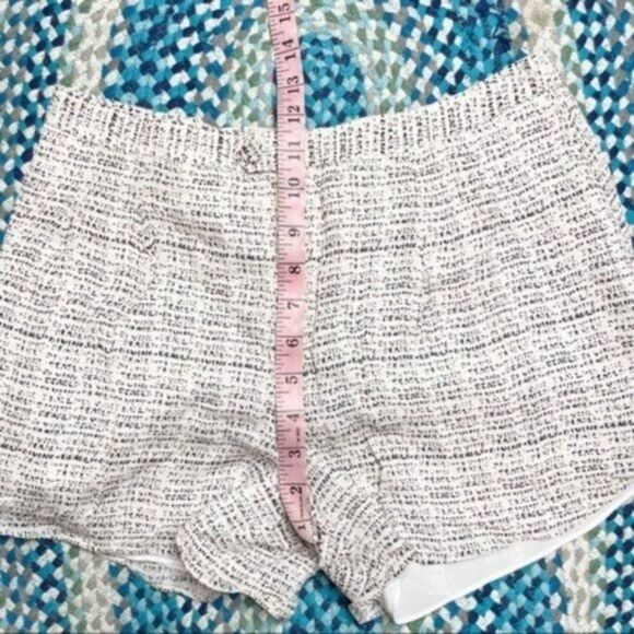 Haute Hippie Shorts - Picture 10 of 10